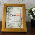 15×21 fotoğraf çerçevesi Fotoğrafınızı gönderin baskılı bir şekilde size gelsin.Resim çerçeve 15*21 cm ucuz fiyat, hızlı ve güvenli kargo ile kapınıza geliyor. Siparişini verdiğiniz tüm ürünler faturalı şekilde fotobaskim.com güvencesi ile kapınıza geliyor. Ürün Özellikleri: – Resim çerçeve 15*21 cm Ürünleriniz kargo aşamasında kırılma ya da herhangi bir deforme yaşanmayacak şekilde özenle paketlenmektedir. * Resim çerçeve 15*21 cm siparişinizde ürününüz tedarik beklemeden stoklarımızdan hızlıca paketlenerek gönderim sağlanacaktır.